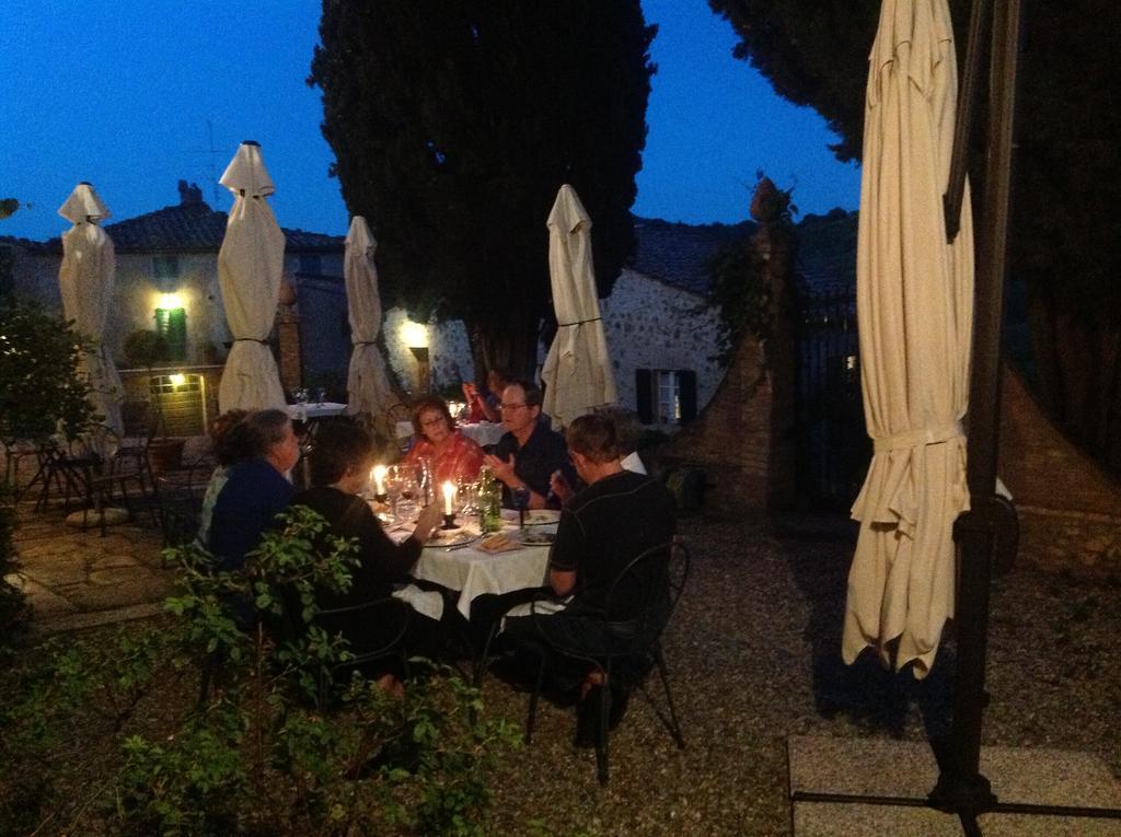 La Romita Ospitalita Rurale Familiare Villa Montisi ภายนอก รูปภาพ