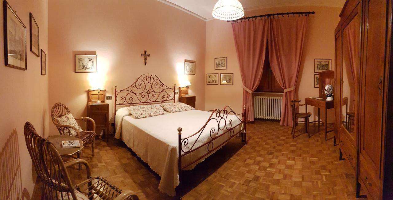 La Romita Ospitalita Rurale Familiare Villa Montisi ภายนอก รูปภาพ