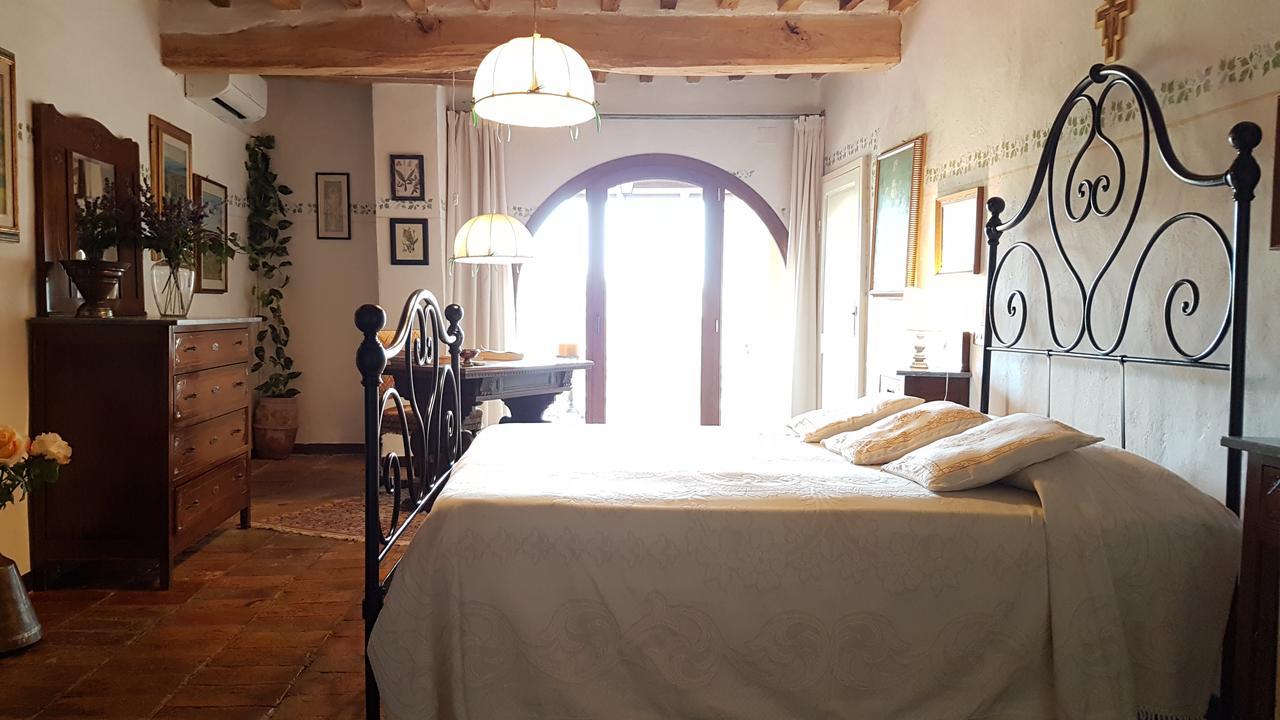 La Romita Ospitalita Rurale Familiare Villa Montisi ภายนอก รูปภาพ
